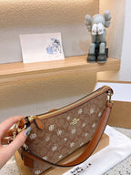 LO - CCH Bags - 219