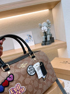 LO - CCH Bags - 300
