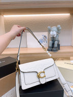 LO - CCH Bags - 017