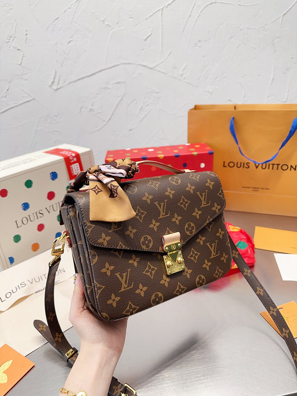 LO - LV Bags - 15059