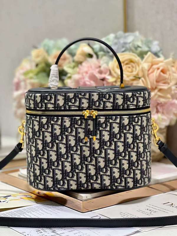 LO - DYOR   BAGS FOR WOMEN - FASHION LUXURY BAGS 046
