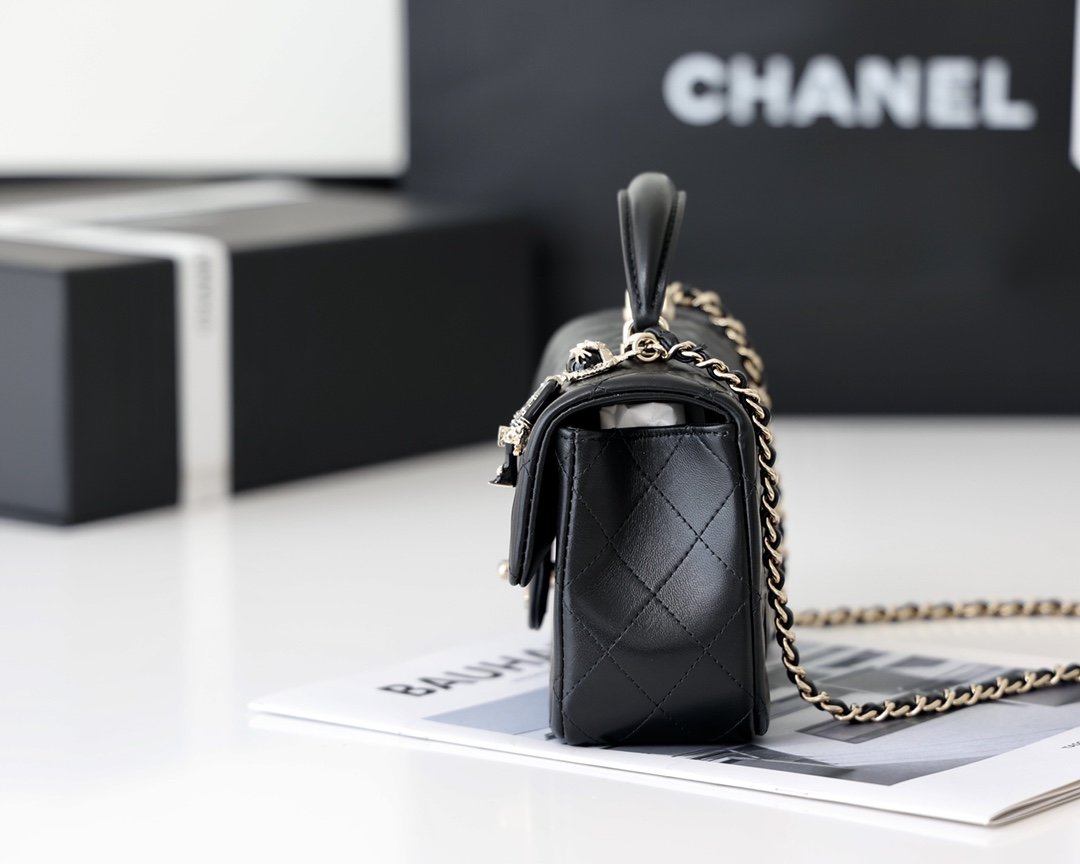 CHL - Mini Flapbag With Top Handle Black For Women 7.8in/20LO