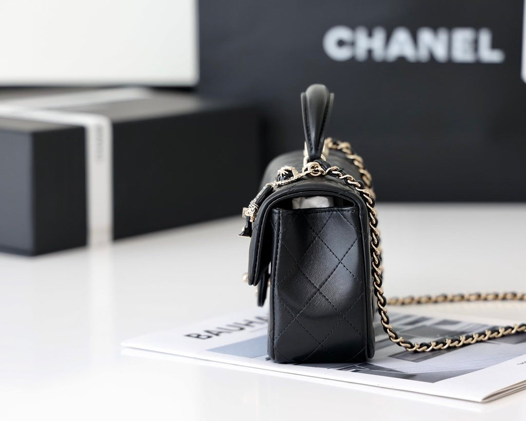 CHL -  Flap Bag Mini Doll Handle Bag 20LO Black