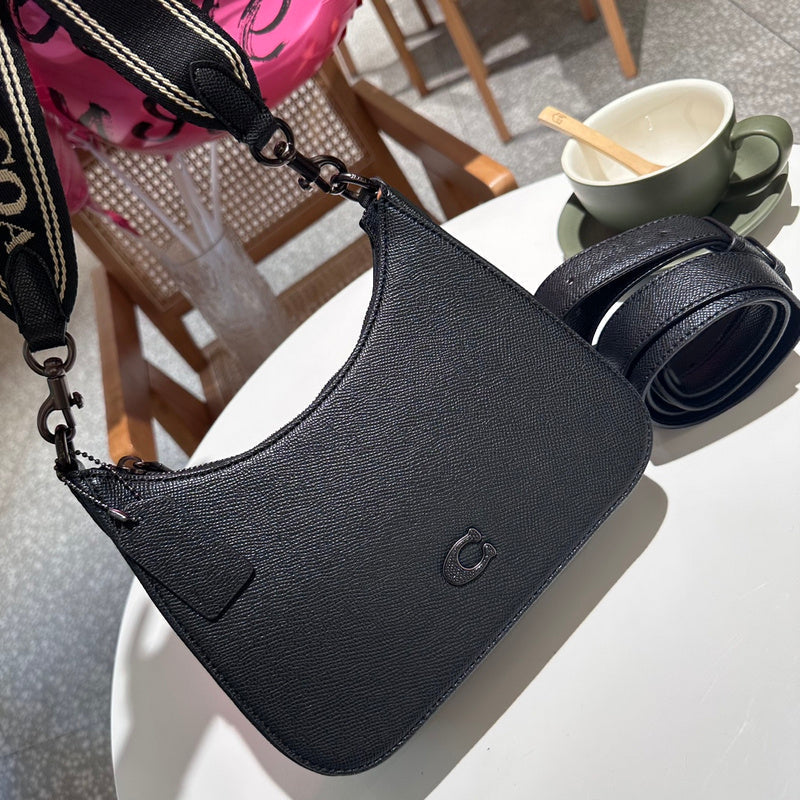 LO - CCH Bags - 167