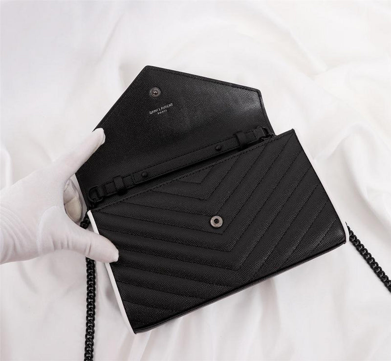 BB - YSL Bag - 2566