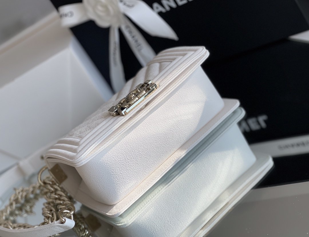 CHL - Mini Boy Flapbag White For Women 5.9in/15LO