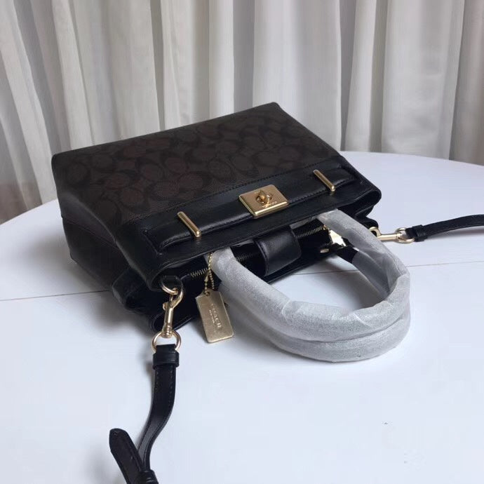 LO - CCH Bags - 555