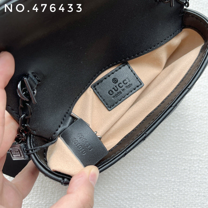 LO - GCC Bags - 1945