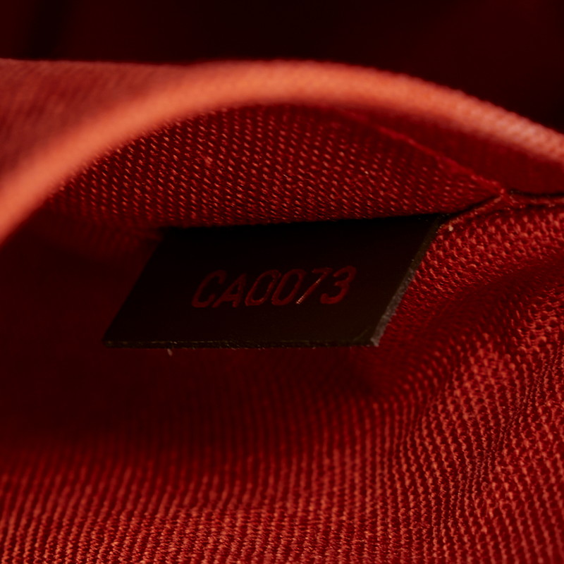 LO-LV bags 2030