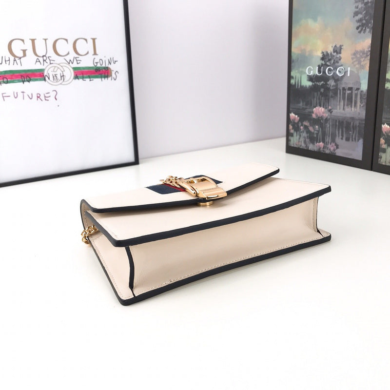 LO - GCC Bags - 2593