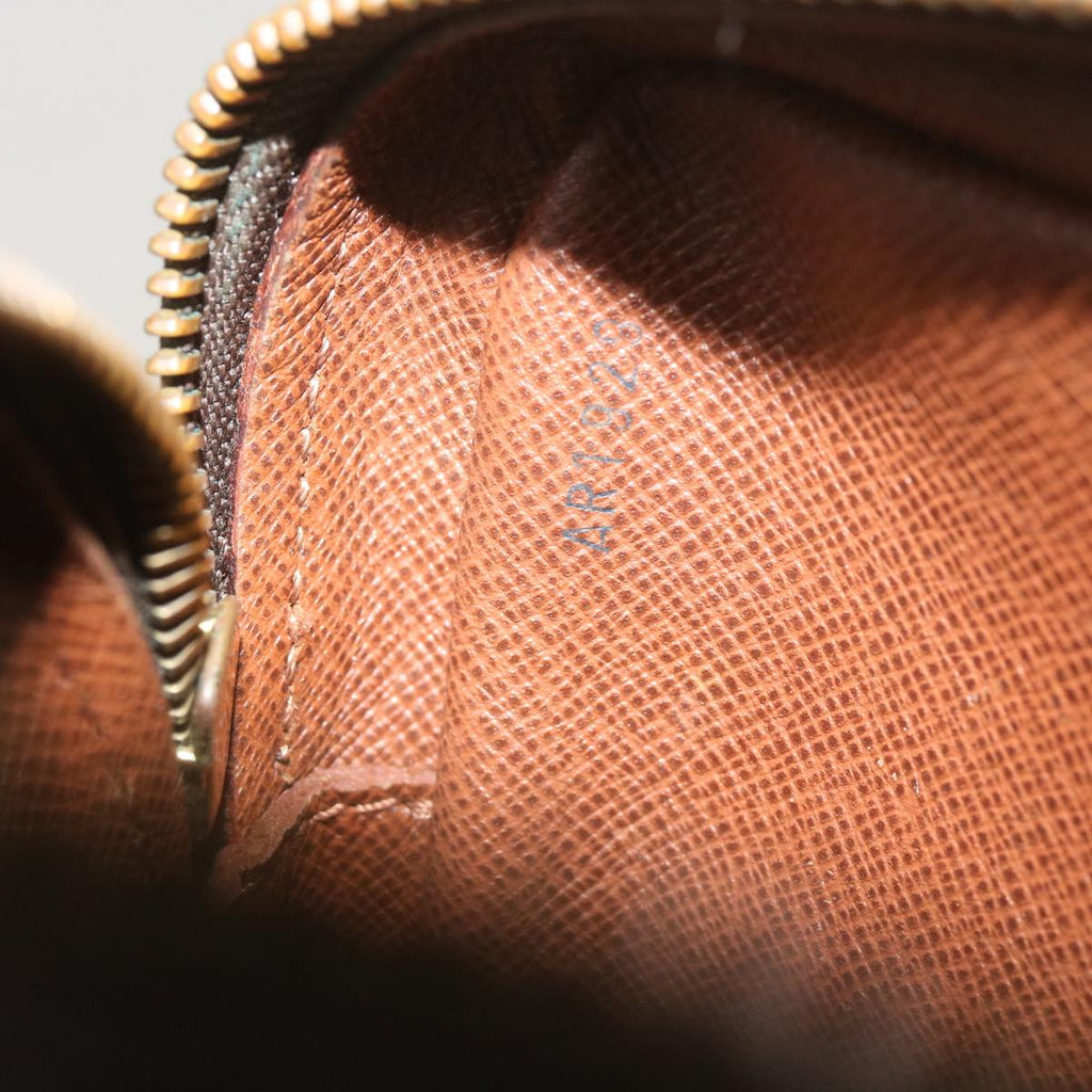 LO-LV bags 6527
