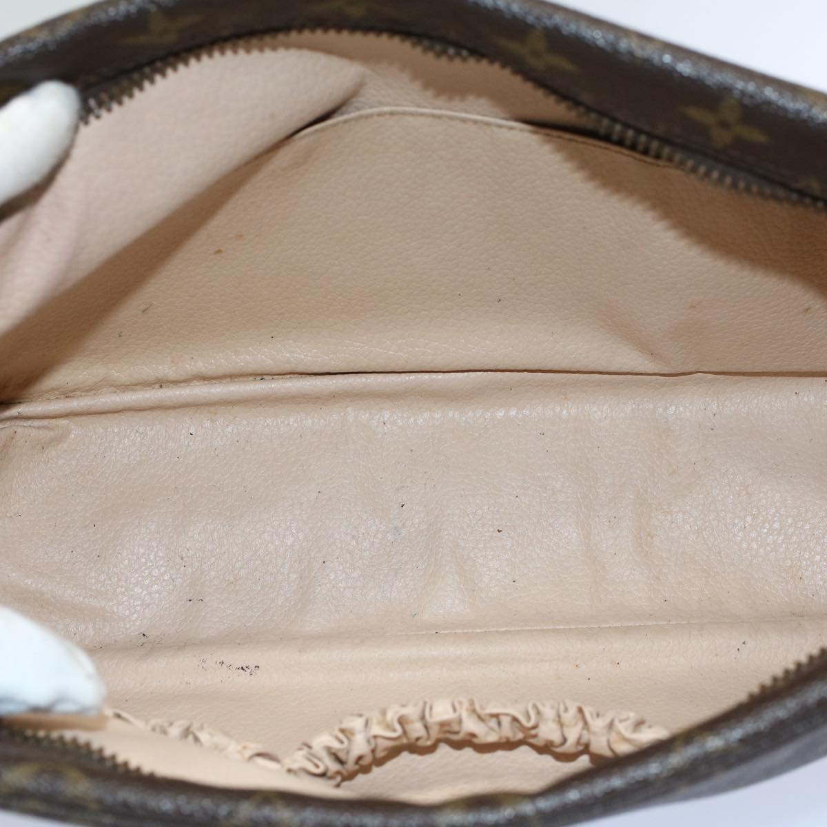 LO-LV bags 1114