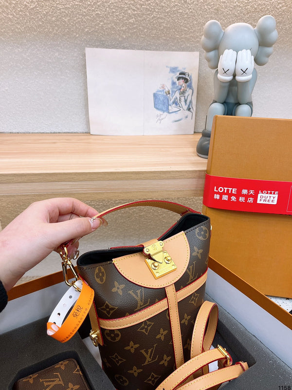 LO - LV Bags - 15104