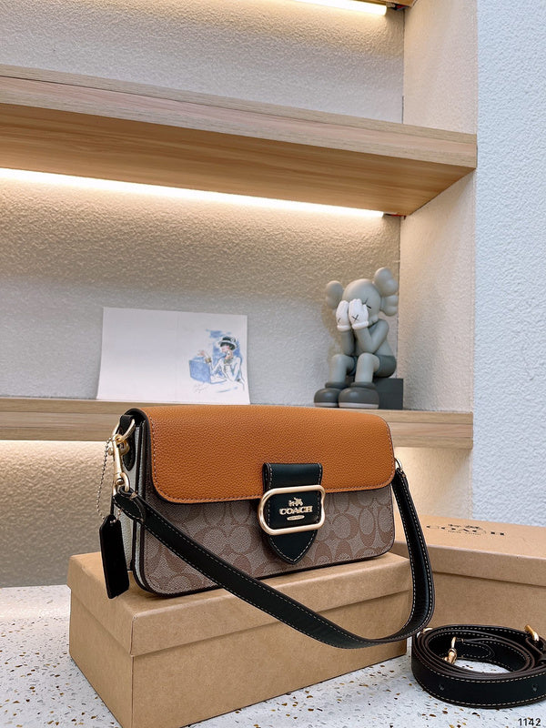 LO - CCH Bags - 310