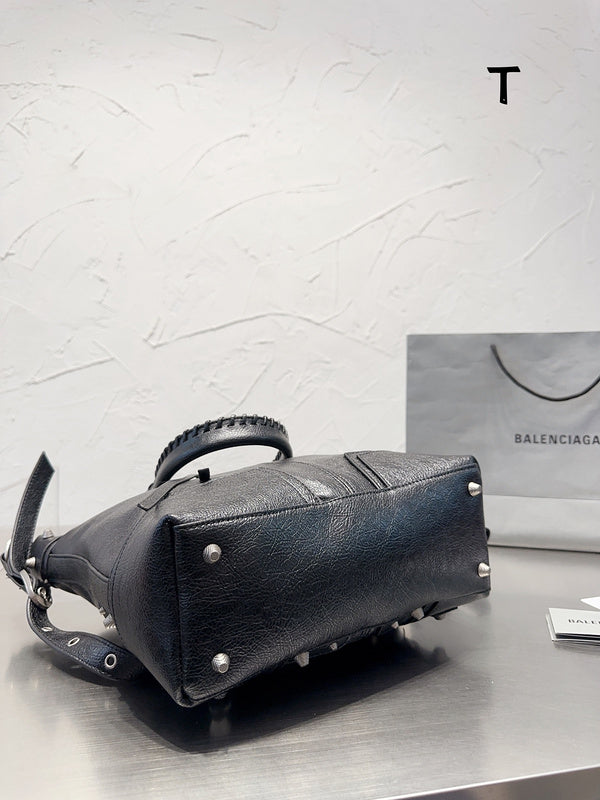 LO - BGA Bags - 1557