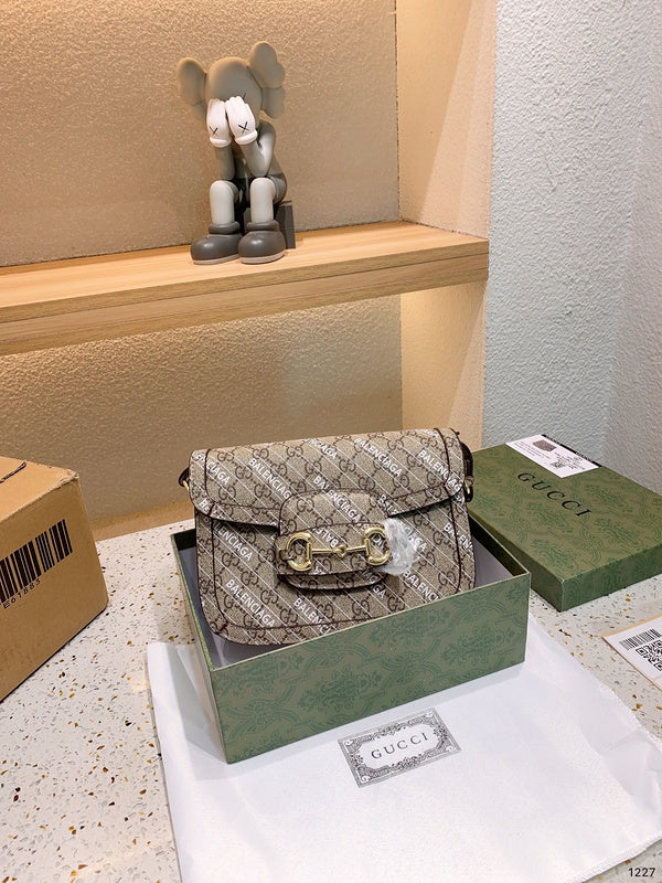 LO - BGA Bags - 1523