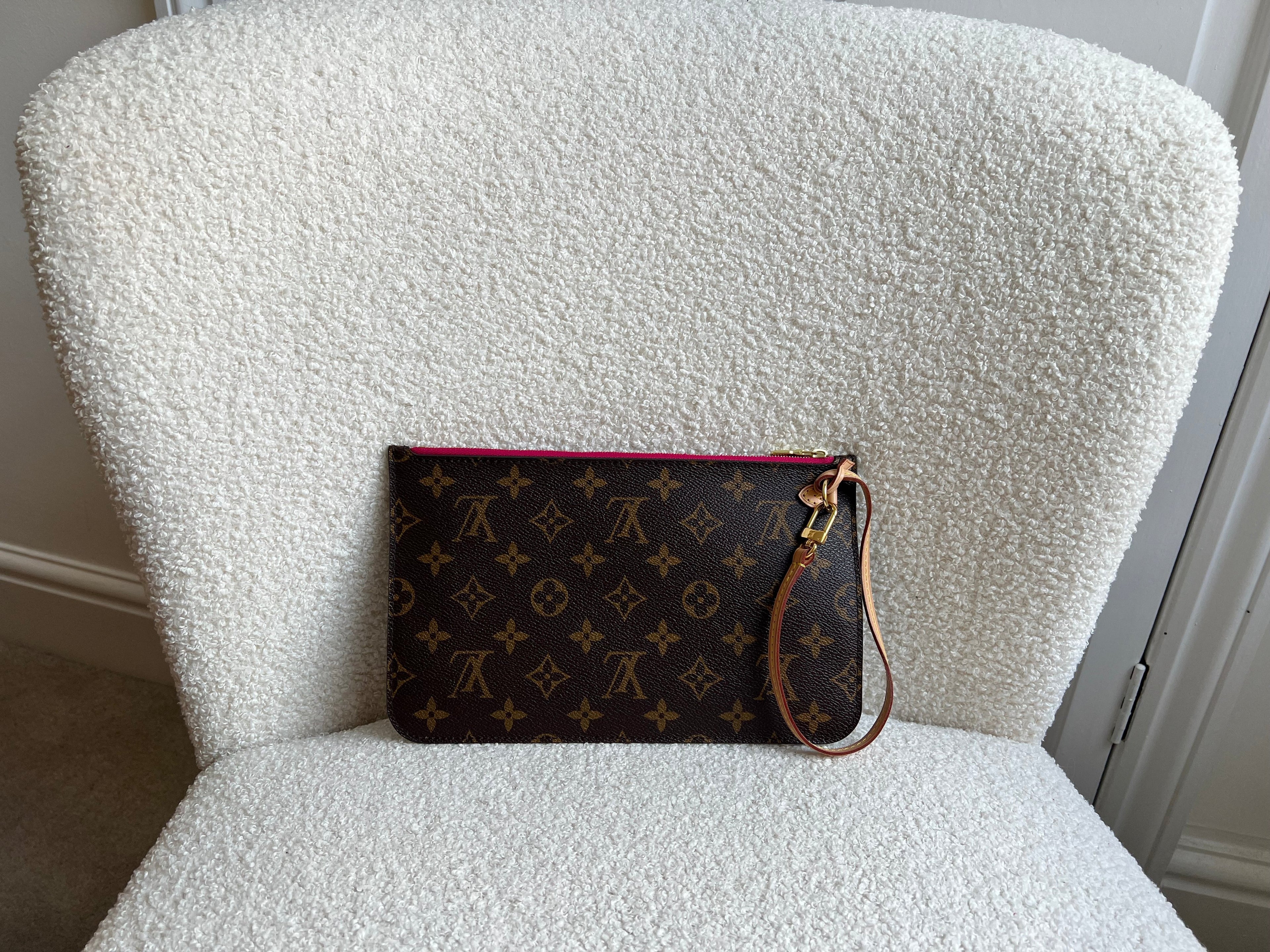 Neverfull Pouch