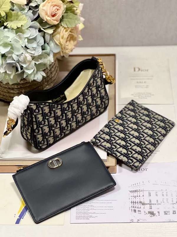 LO - DYOR   BAGS FOR WOMEN - FASHION LUXURY BAGS 017