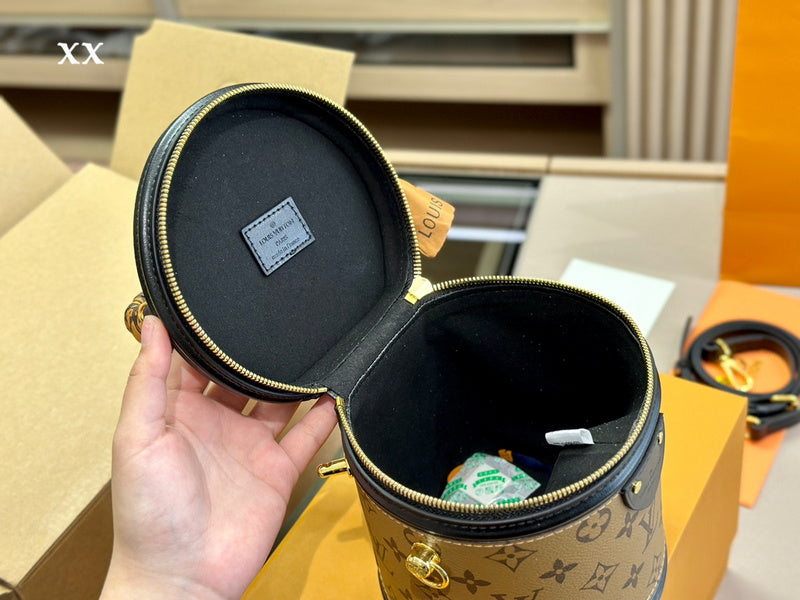 LO - LV Bags - 15045