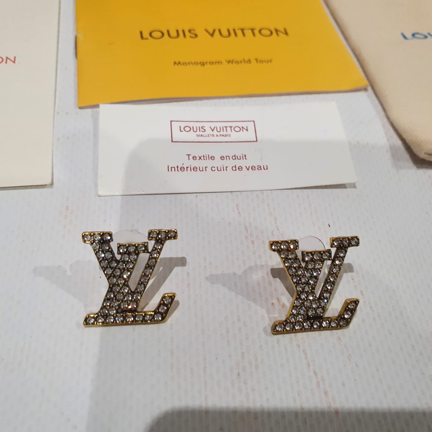 LO-LV bags 2169
