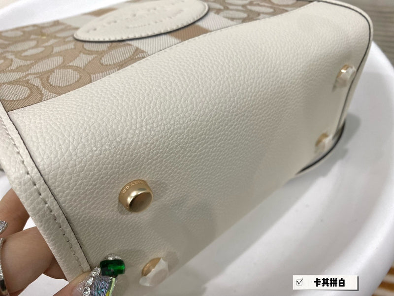 LO - CCH Bags - 079
