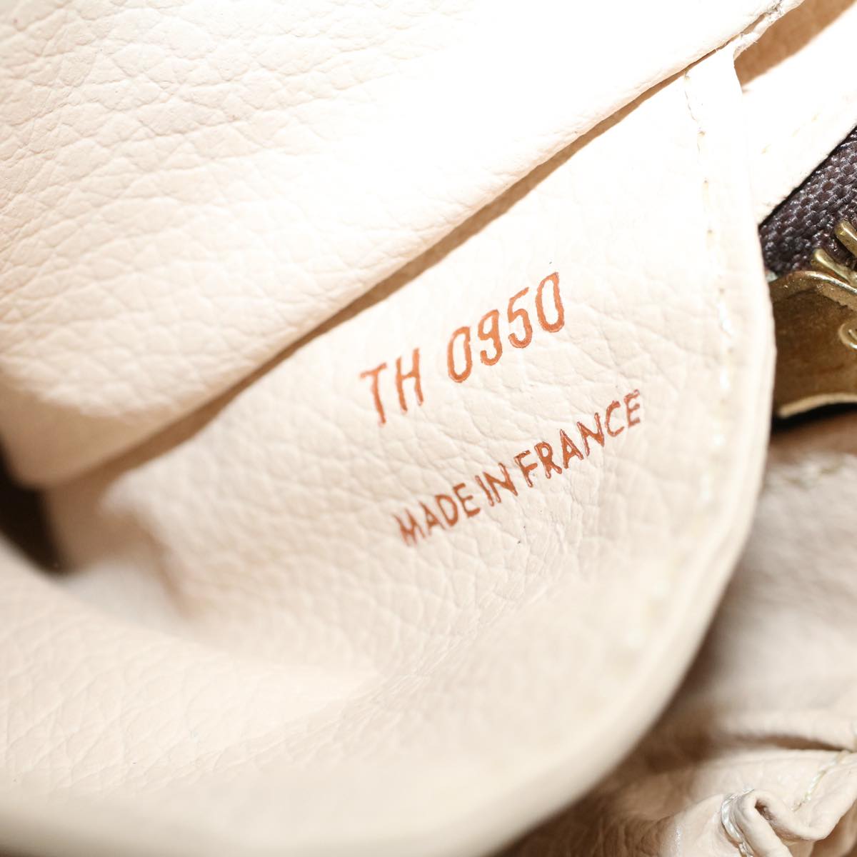 LO-LV bags 61