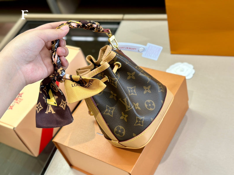 LO - LV Bags - 15017