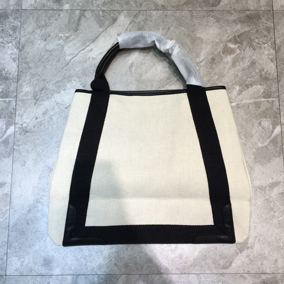BLN-Ciaga Navy Medium Cabas Tote Bag In Black, For Women,  Bags 14.1in/36LO 5812922HH3N9260