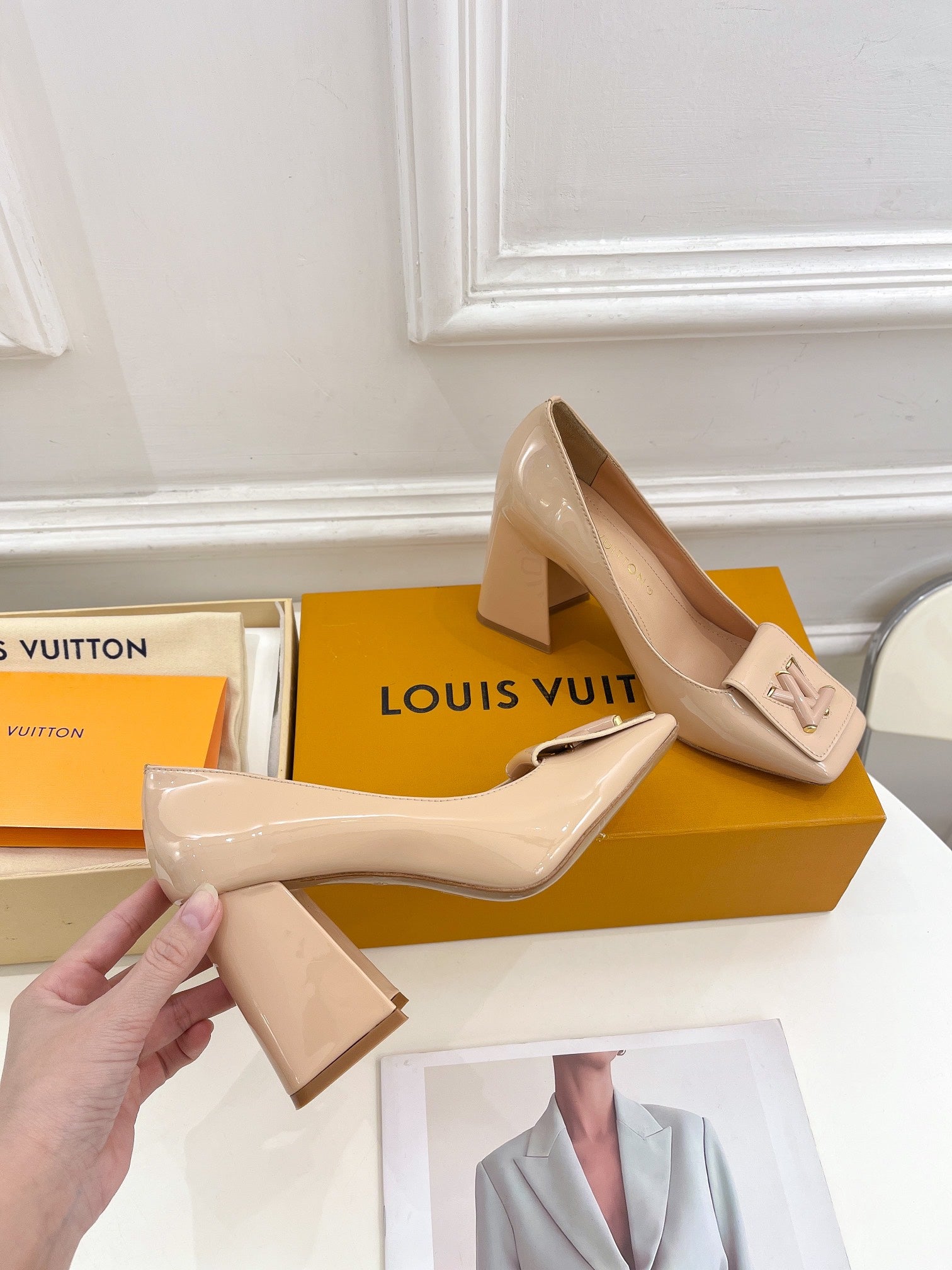 LO-LV bags 3400