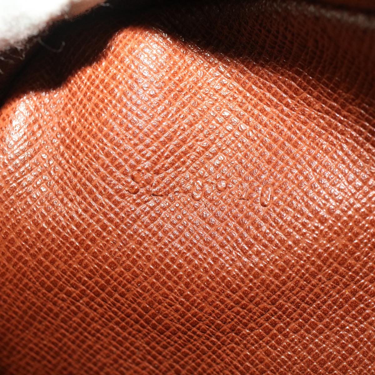 LO-LV bags 103
