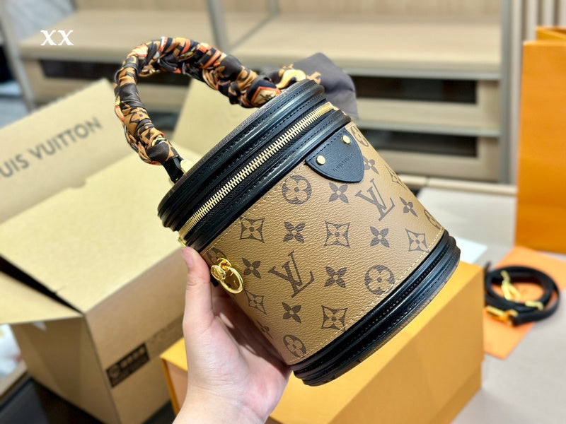 LO - LV Bags - 15045
