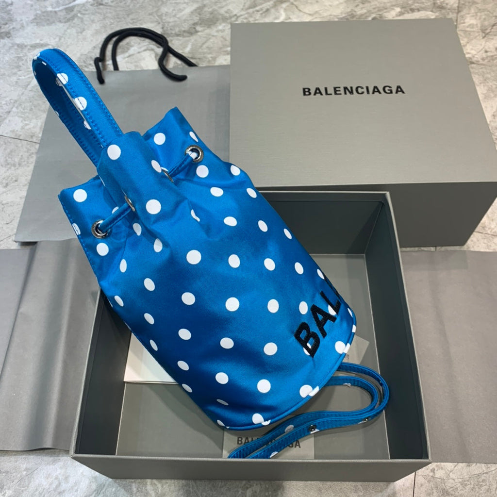 BLN-Ciaga Le Cagole Medium Bucket Bag In Blue, For Women,  Bags 17.6in/45LO