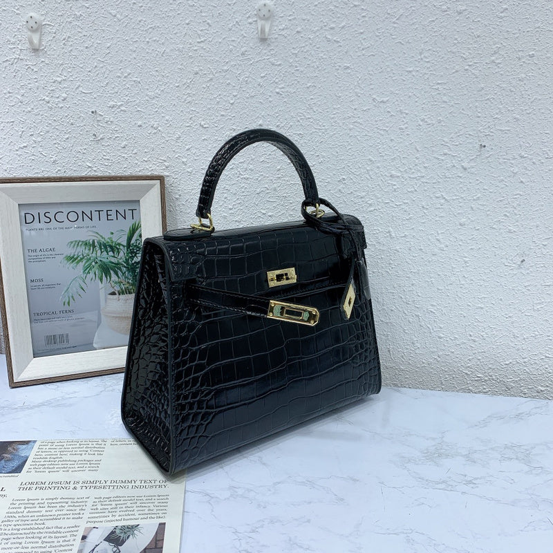 LO - HMS Luxury Bags - 479
