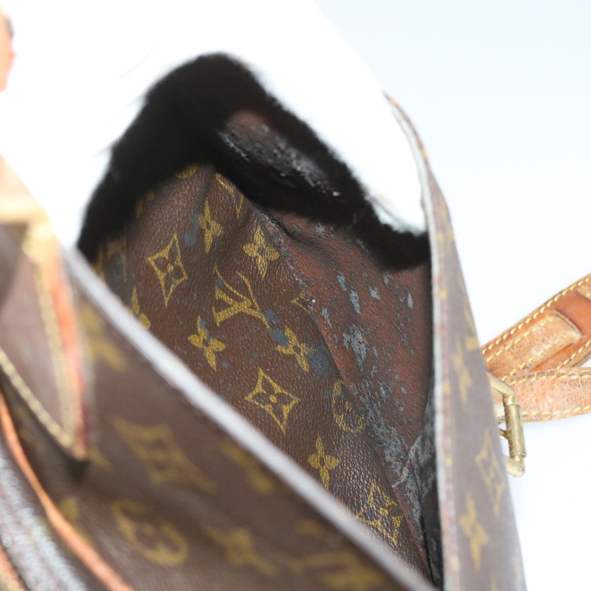 LO-LV bags 6570