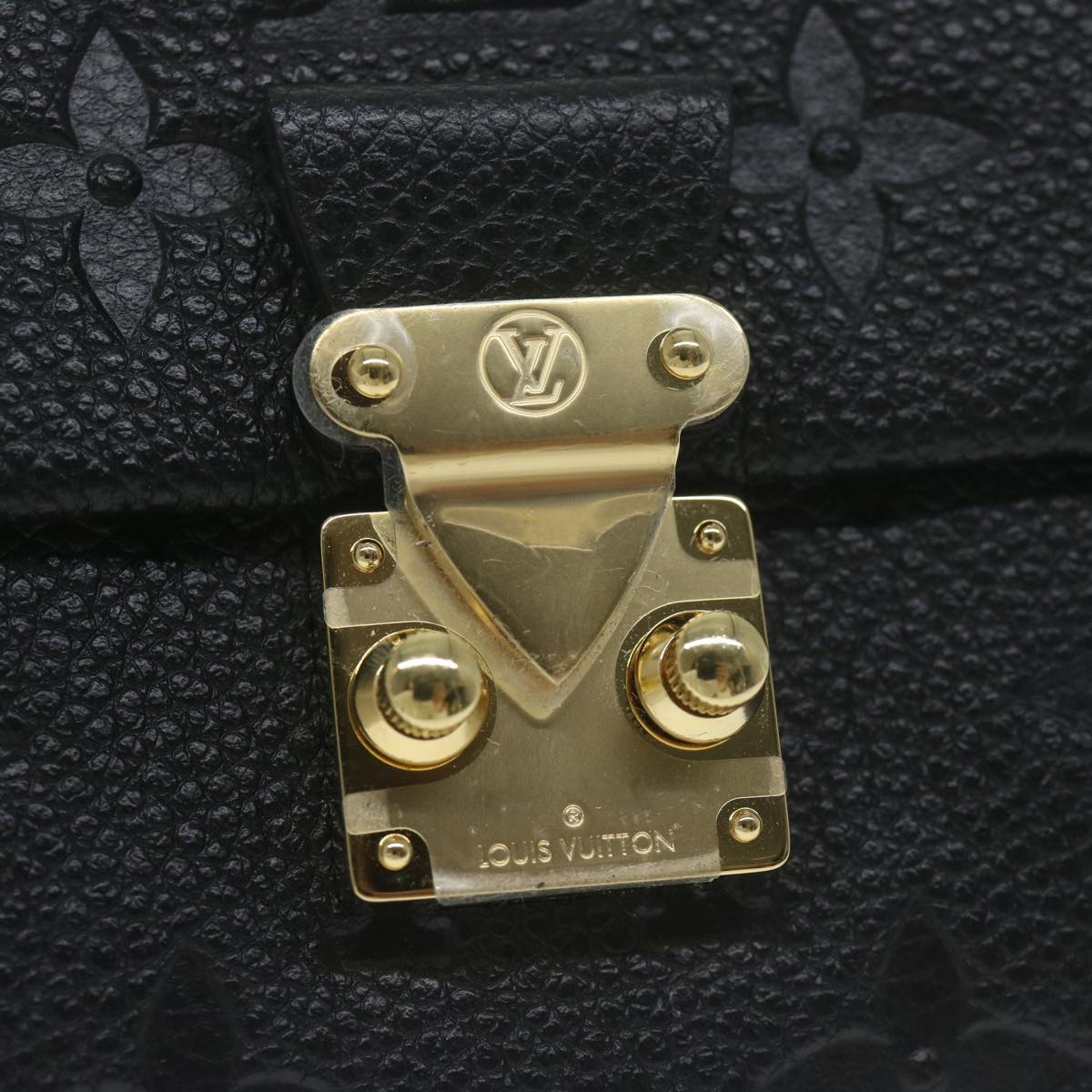 LO-LV bags 2287