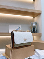 LO - CCH Bags - 204