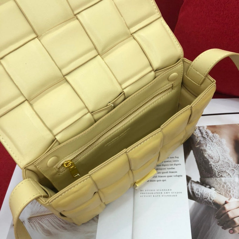 B-VENETA STYLISH HANBAGS FOR WOMEN - 281