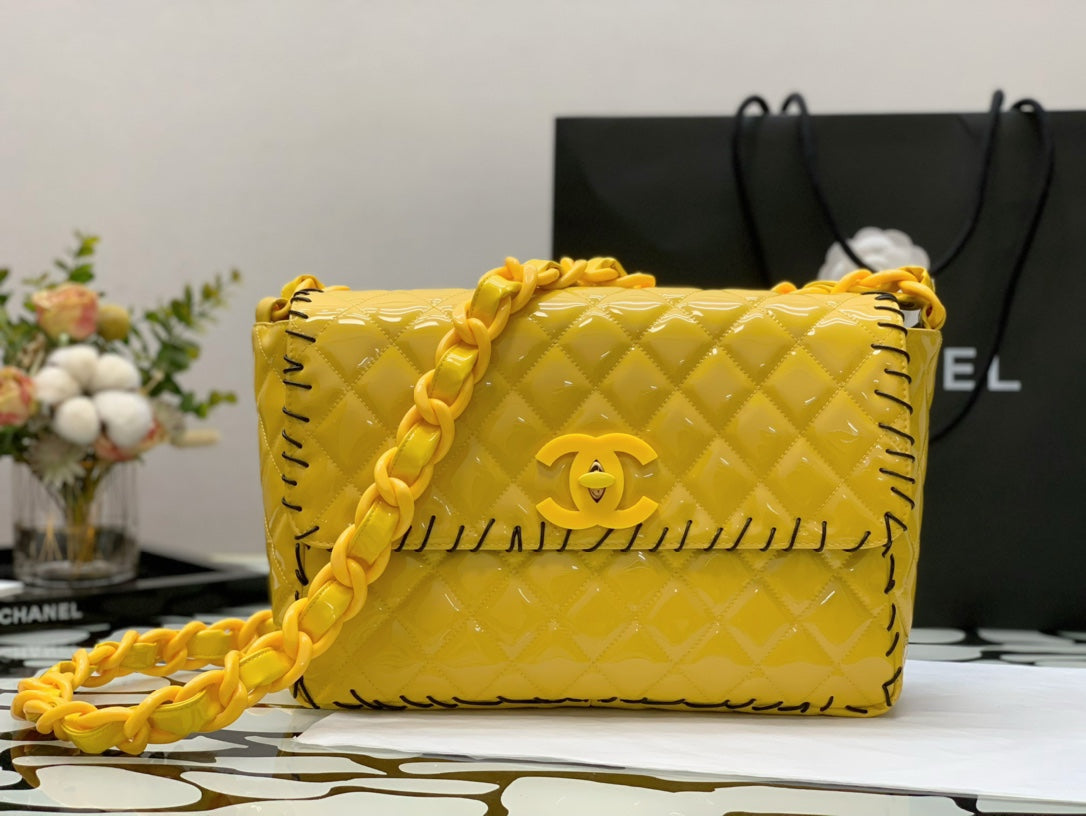 CHL - Vinyl Classic Yellow Shoulder bag For Women 29LO/11.5in