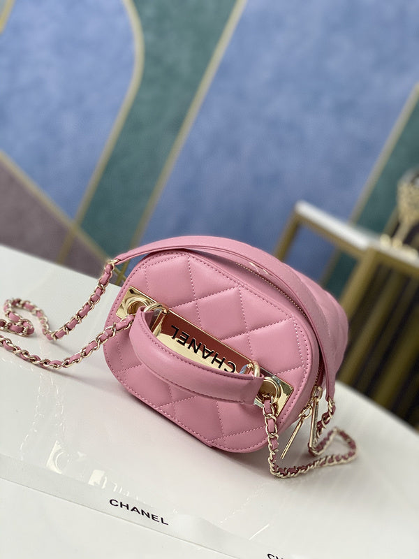 LO - CHL Bags - 1962