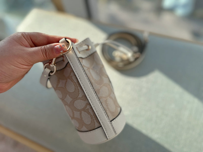 LO - CCH Bags - 400