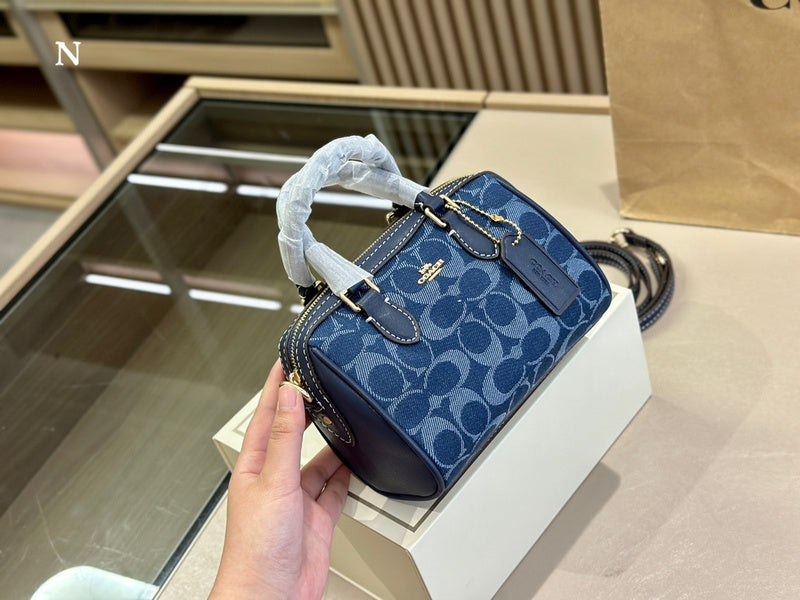 LO - CCH Bags - 075