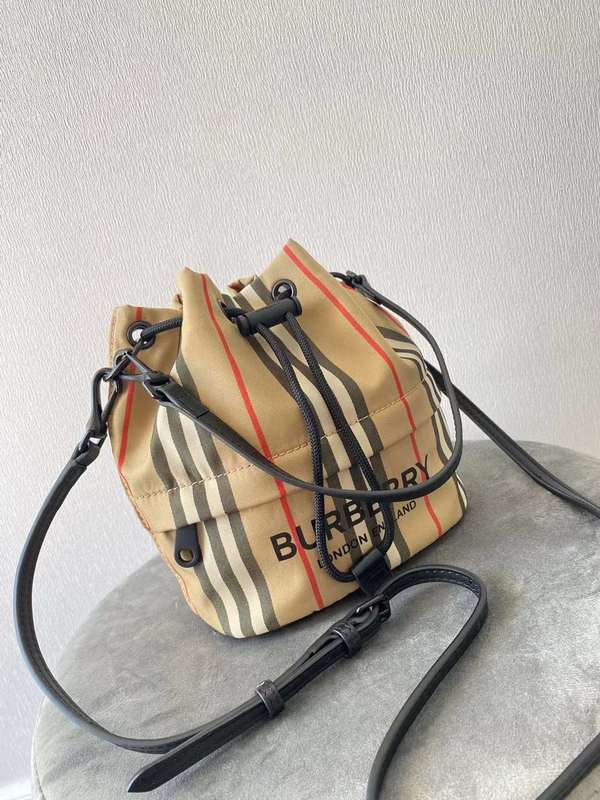 LO - B-BERRY BAGS - 030