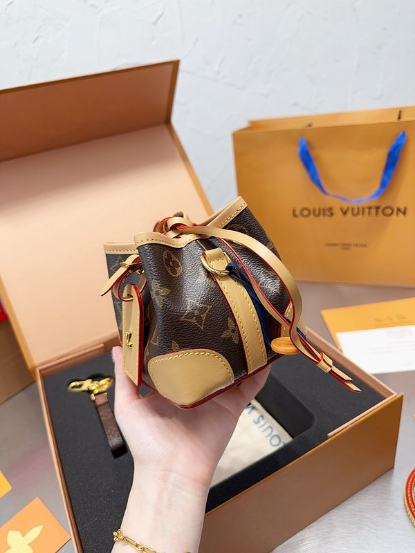 LO - LV Bags - 15023