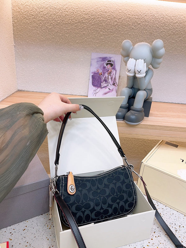 LO - CCH Bags - 164