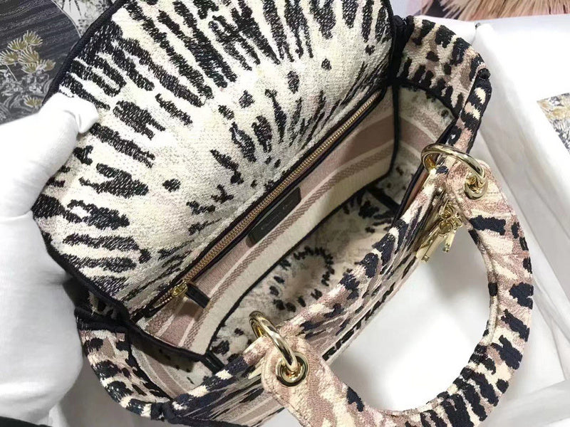 LO - DYOR   BAGS FOR WOMEN - FASHION LUXURY BAGS 186
