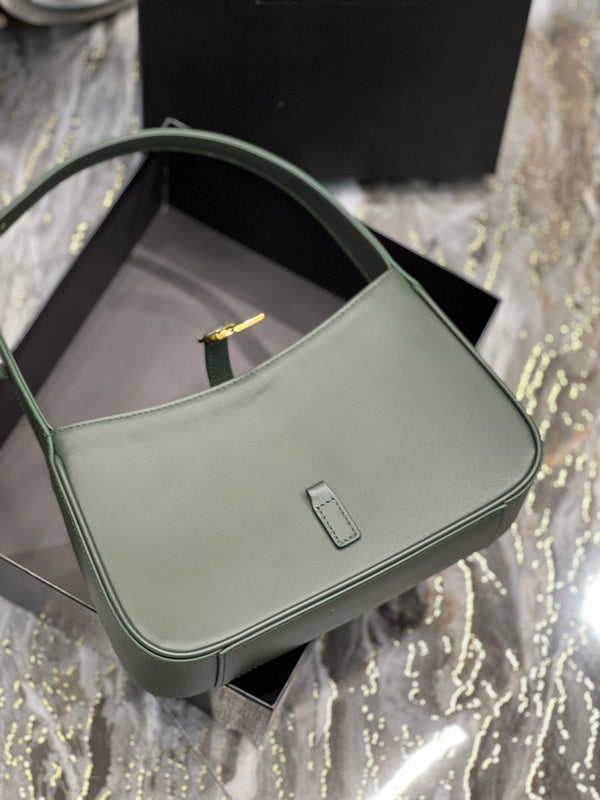 BB - YSL Bag - 2480