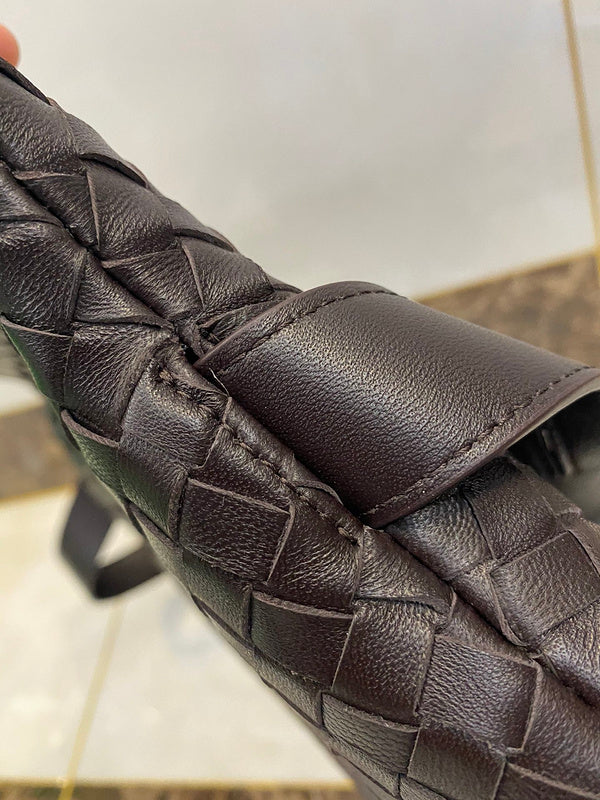B-VENETA STYLISH HANBAGS FOR WOMEN  - 174