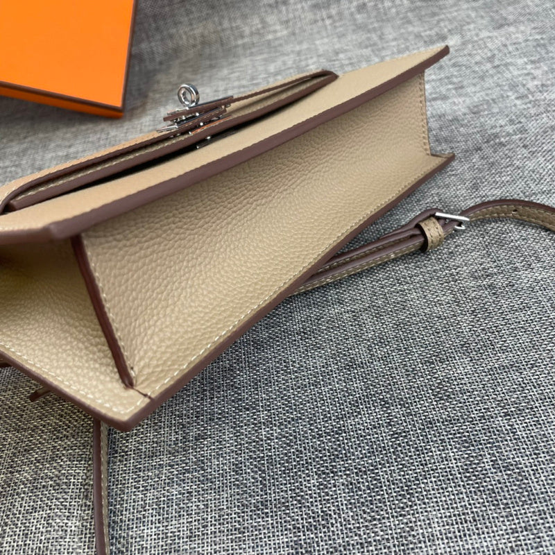 LO - HRMS LUXURY BAGS - 488