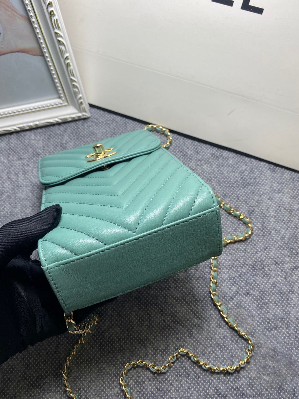 CHL -  Chevron Trendy CHL -  Phone Mint Bag For Women 18LO/7in