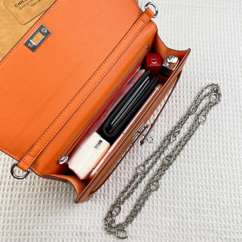 Lusso Official -  HERMS BAGS FOR WOMEN - 240